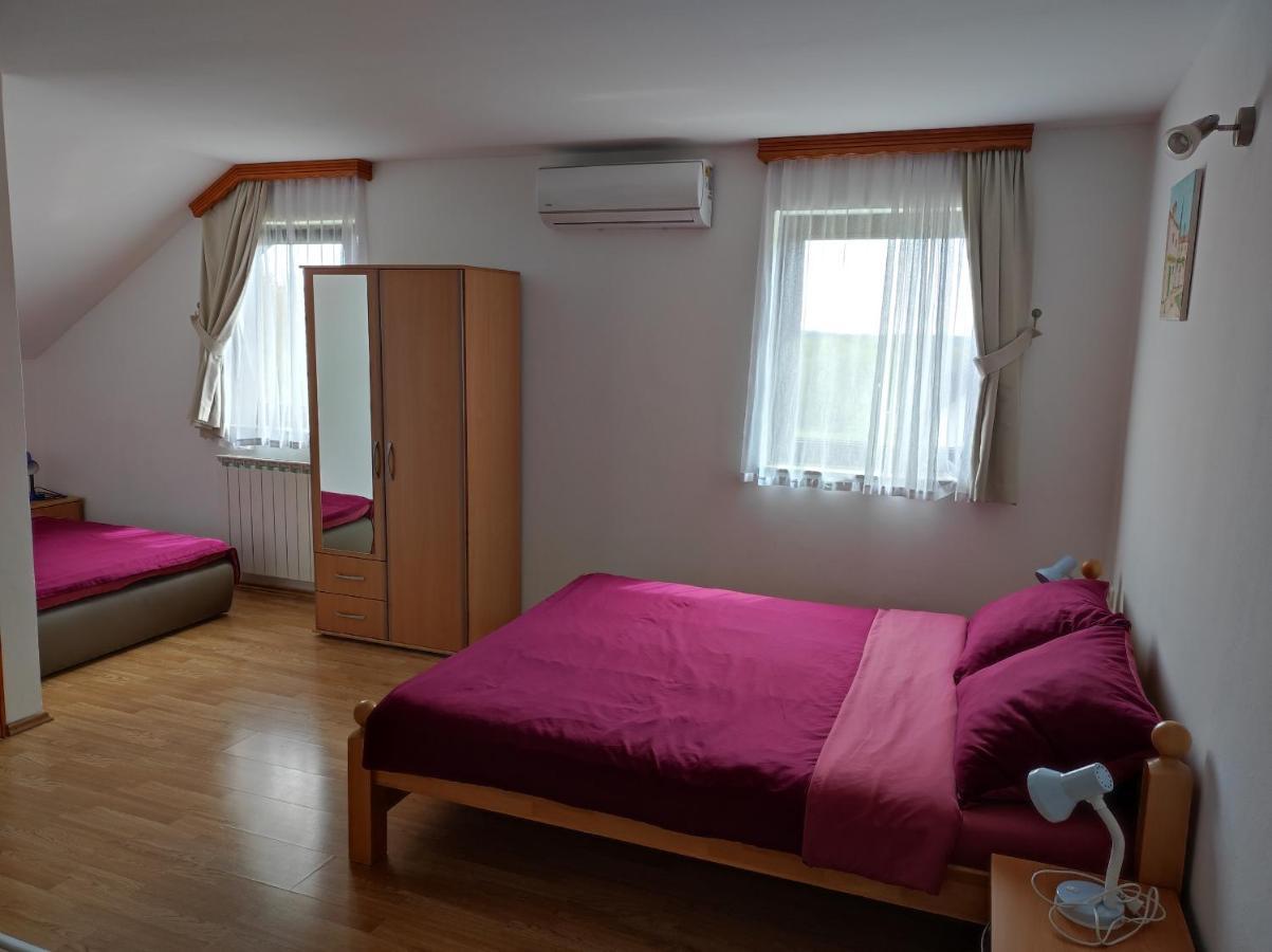 Apartments Dale سوملجاناك المظهر الخارجي الصورة